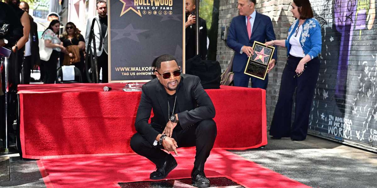 Martin Lawrence Inducted Into Hollywood Walk of Fame