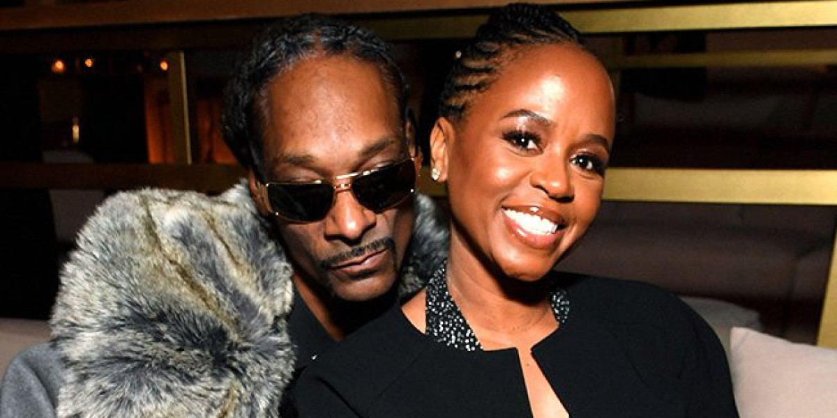 Snoop Dogg Unveils the Key to His Enduring Marriage with Spouse Shante Broadus